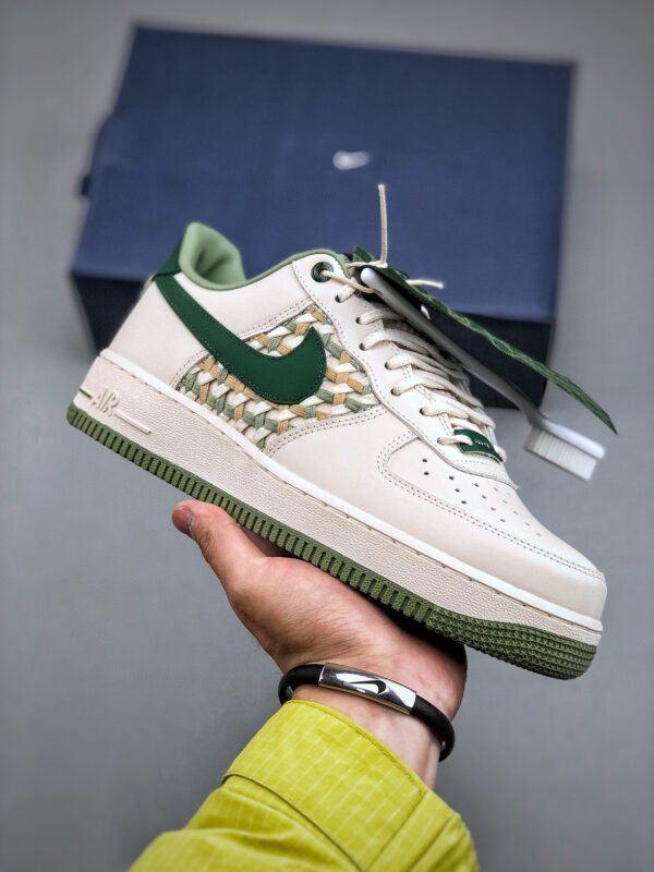 Nike Air Force 1'07 Low "Bamboo"