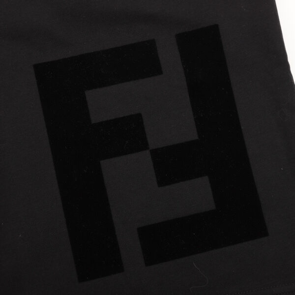 Short Fendi Noir – Image 2