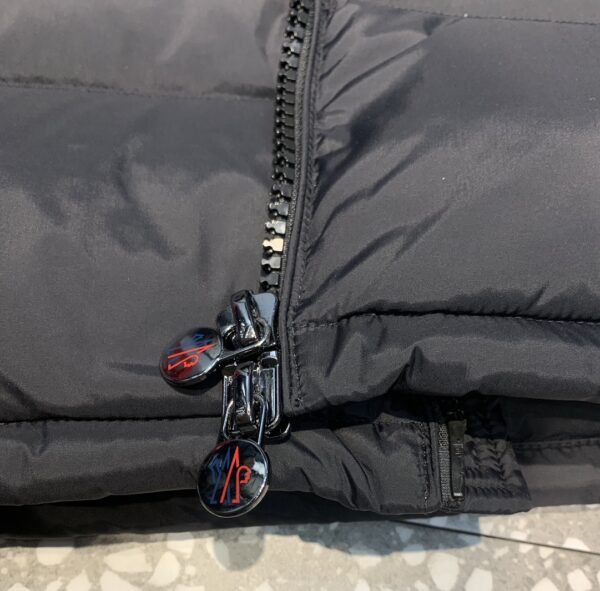 Doudoune Moncler Fourrure – Image 5