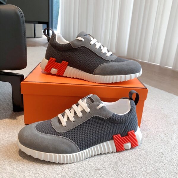 Basket Bouncing Grey