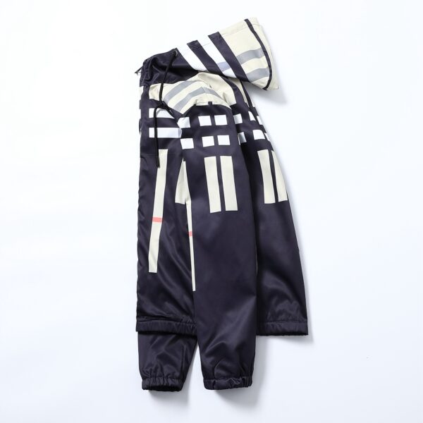 Kway Burberry Black – Image 6